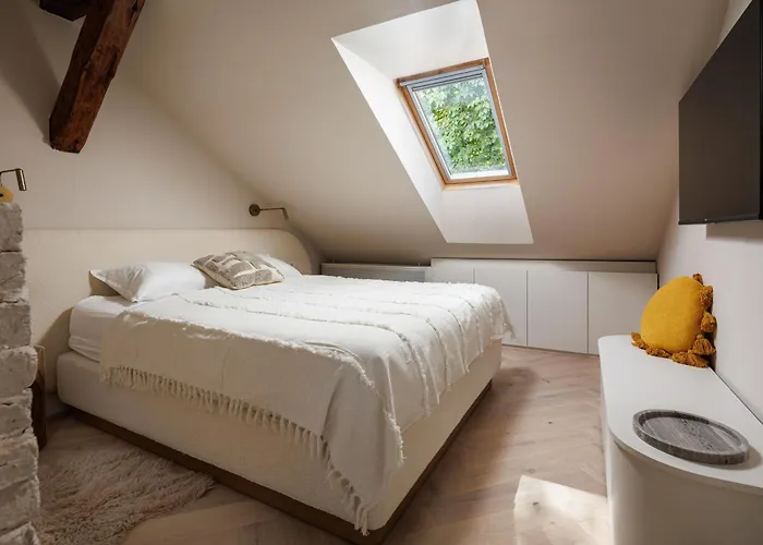 Roy Palace Appartement